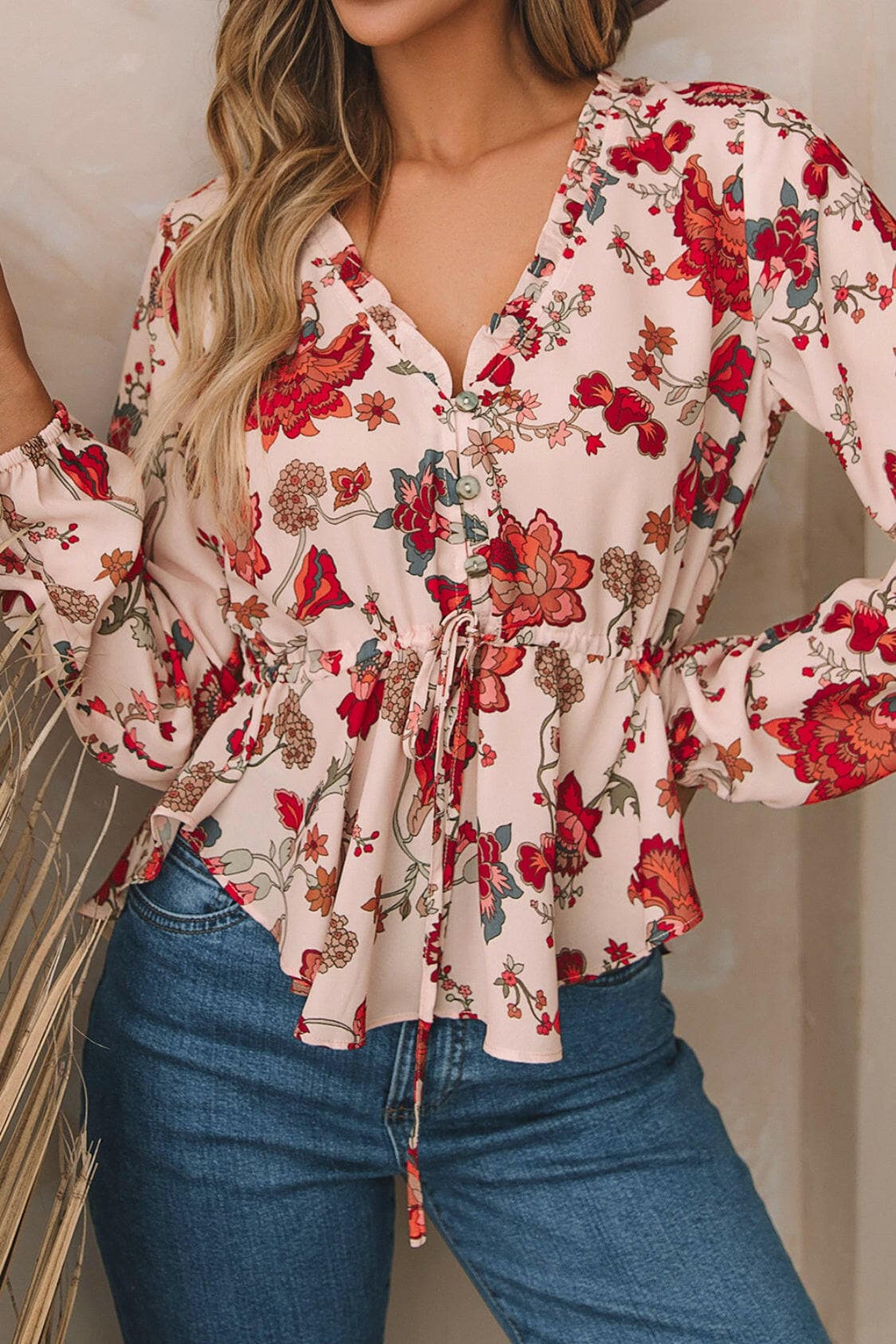 Floral V-Neck Drawstring Peplum BlouseExperience Elegance: Floral V-Neck Drawstring Peplum Blouse
 
 
Floral Sophistication: Embrace a touch of nature with the beautiful floral pattern adorning this blouLove Salve -Neck Drawstring Peplum BlouseBlouses