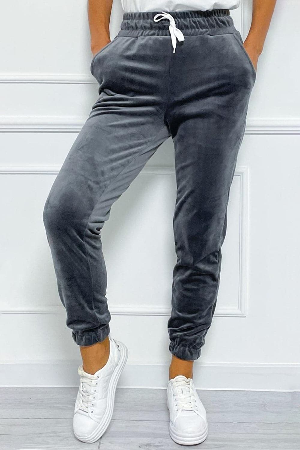 Wide Waistband Drawstring Cropped Joggers.