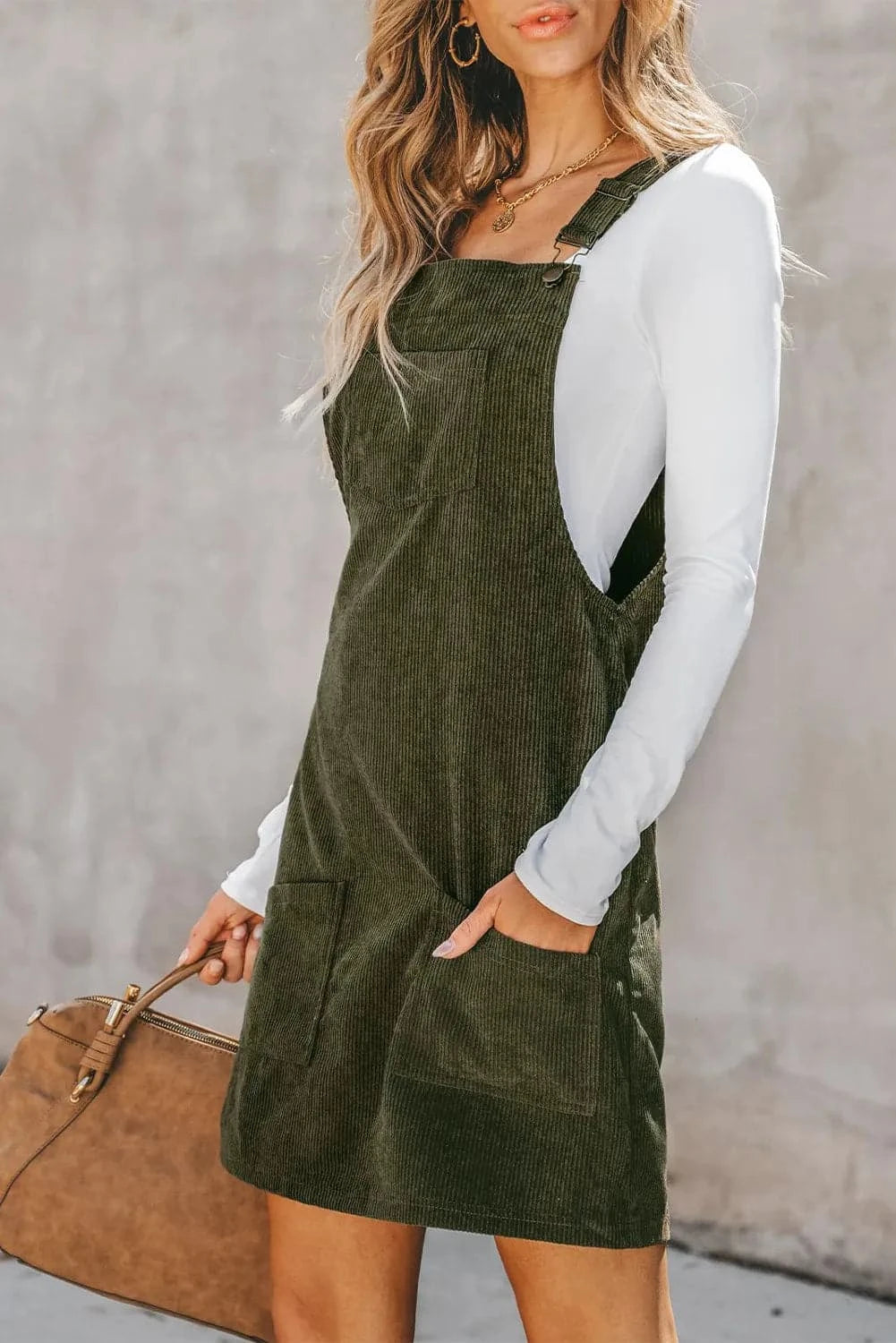 Pocketed Square Neck Wide Strap Overall DressFeatures: Pocketed
Sheer: Opaque
Stretch: No stretch
Body: Not lined
Material composition: 100% polyester
Care instructions: Machine wash cold. Tumble dry low.
ImporLove Salve Pocketed Square Neck Wide StrapCasual Dresses