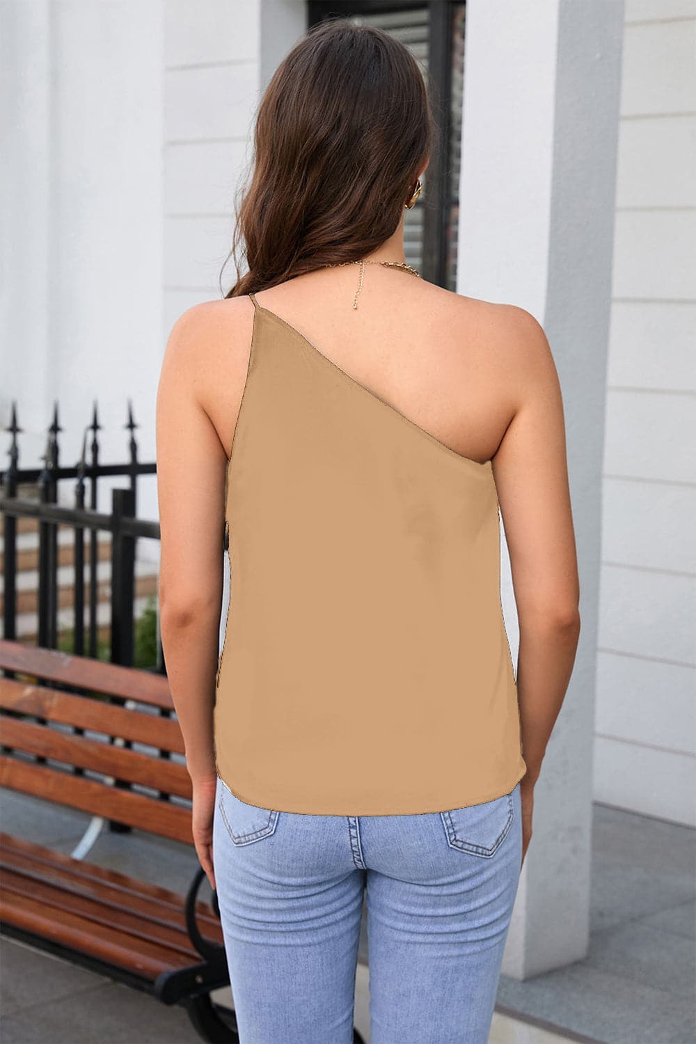 One Shoulder Sleeveless Top.