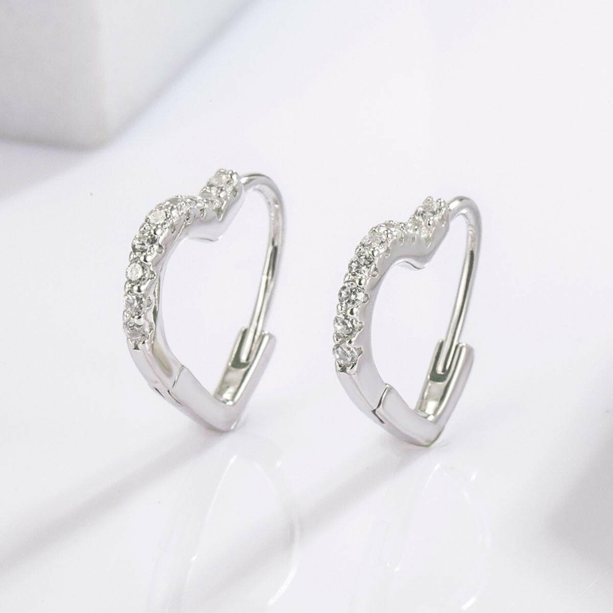 925 Serling Silver Zircon Heart Shape Earrings.