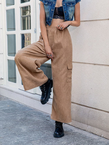 Pocketed Wide Leg Elastic Waist Pants.