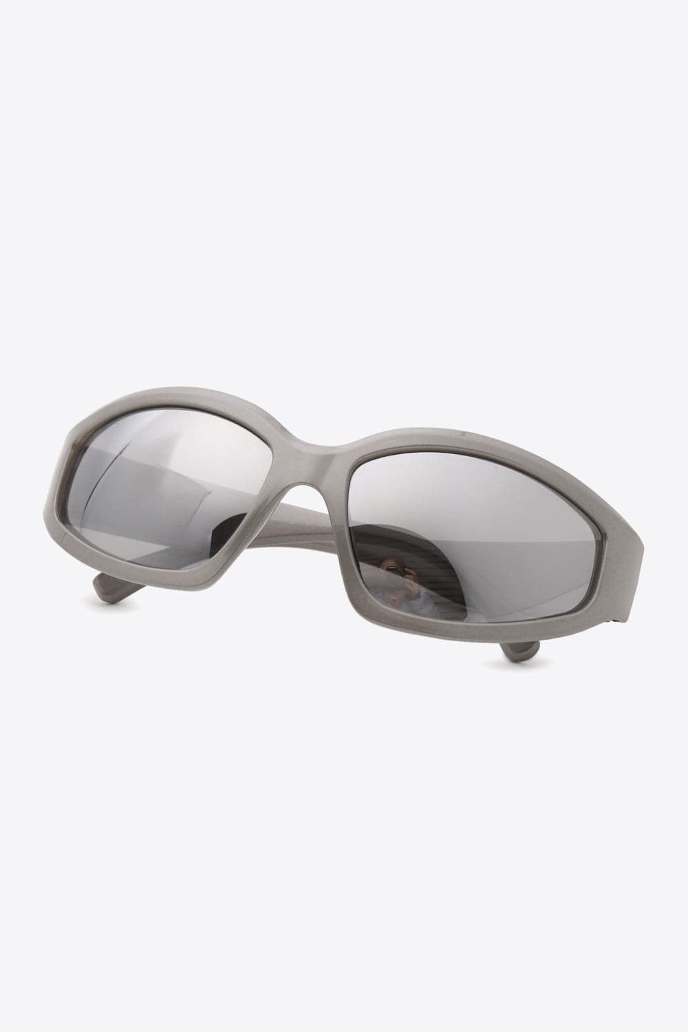 UV400 Polycarbonate Cat-Eye Sunglasses.