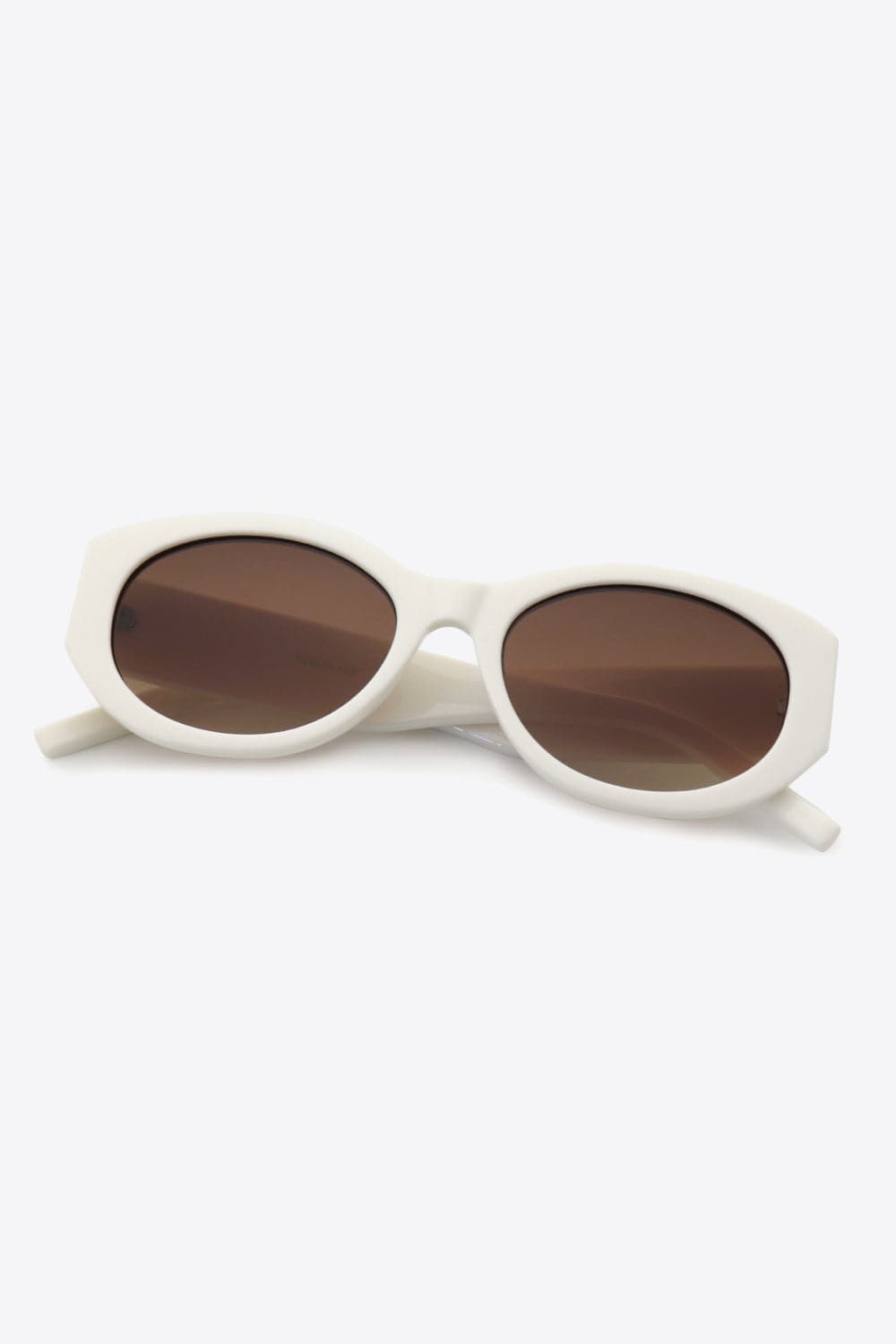 UV400 Polycarbonate Sunglasses.