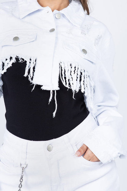 Chic cropped distressed denim jacket with frayed hem