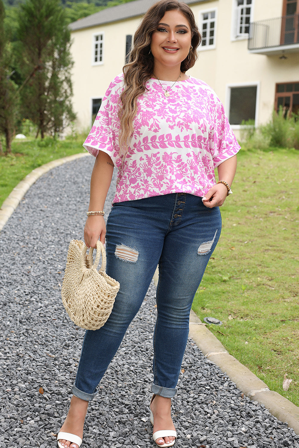 Floral charm plus size curved hem t-shirt in white