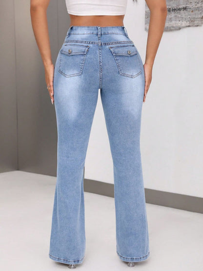 Bootcut Jeans with Pockets.