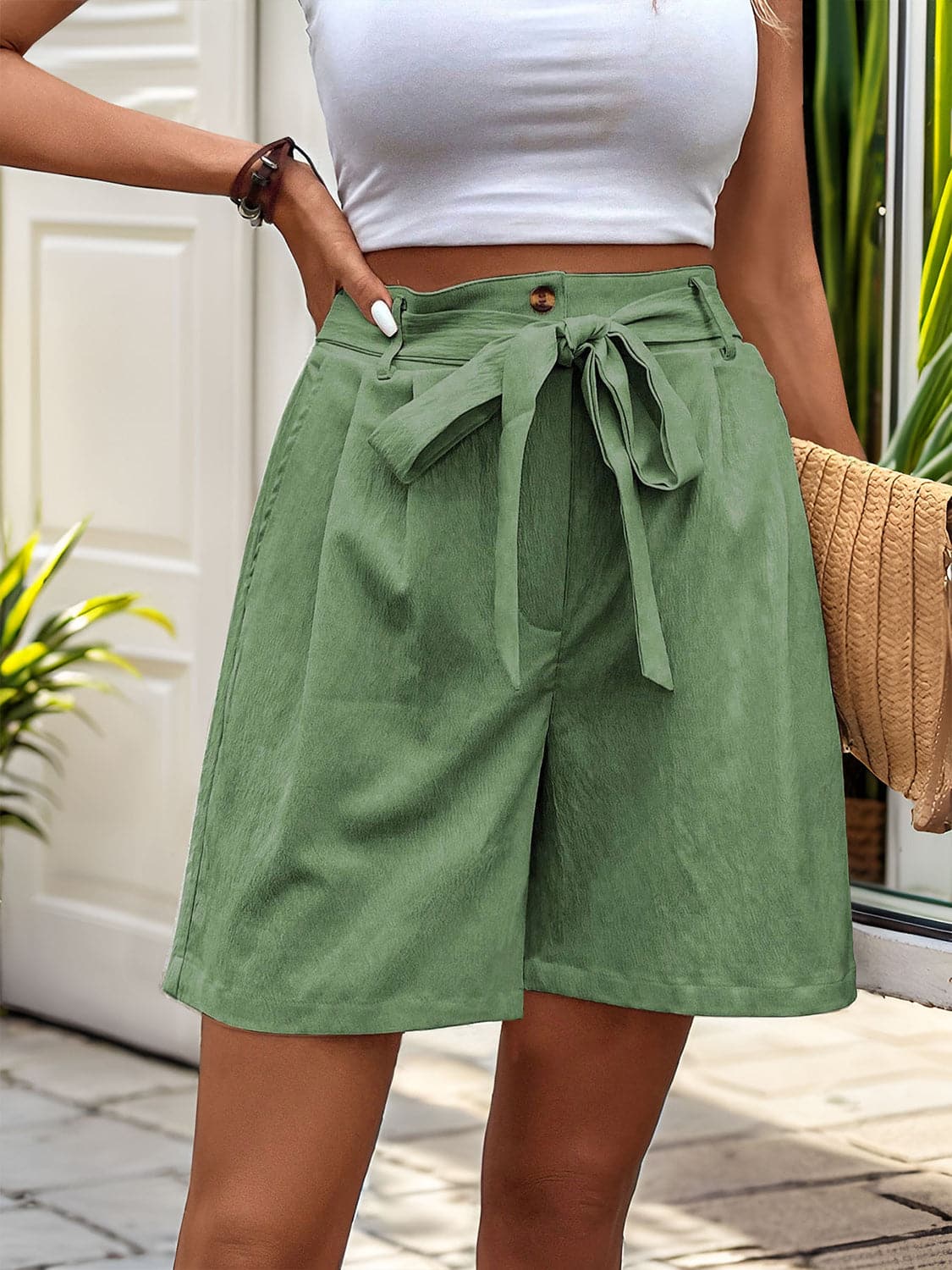 Tied High Waist Shorts with Pockets.