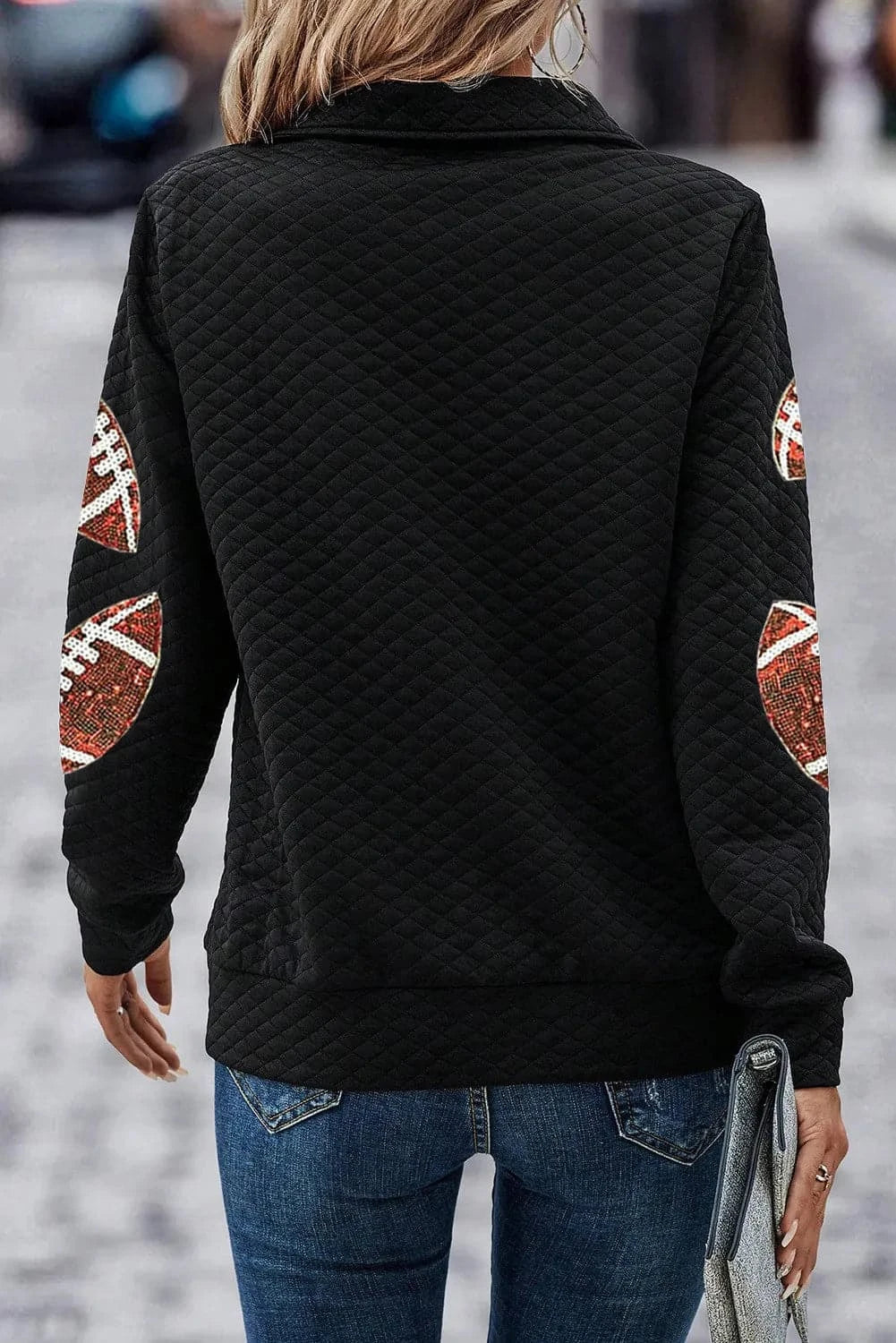 Sequin Football Long Sleeve SweatshirtFeatures: Sequin
Sheer: Opaque
Stretch: Slightly stretchy
Material composition: 95% polyester, 5% elastane
Care instructions: Machine wash cold. Tumble dry low.
ImpoLove Salve Sequin Football Long Sleeve SweatshirtSweatshirts & Hoodies