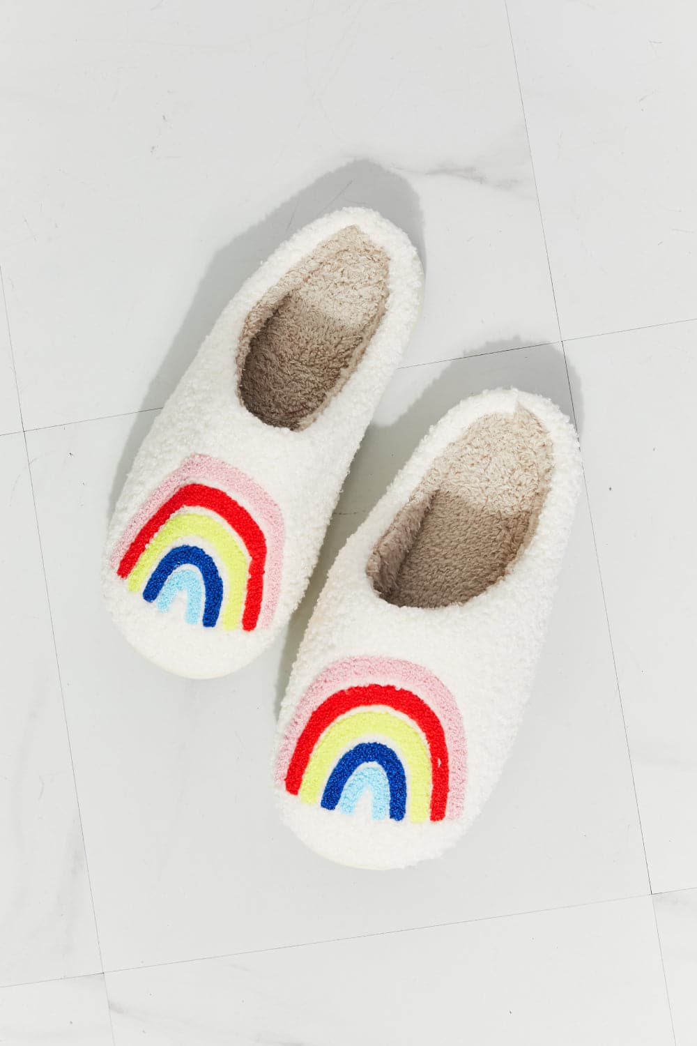 MMShoes Rainbow Plush Slipper.