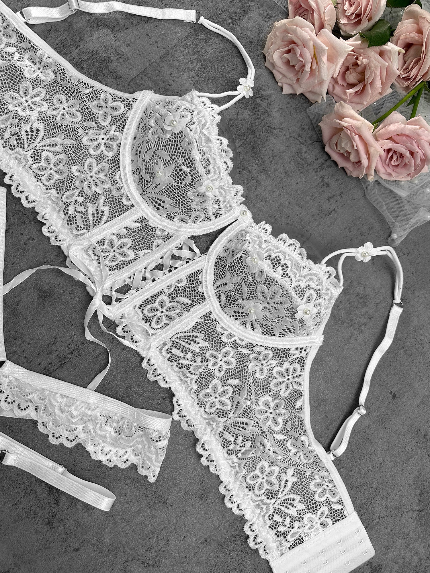 White Pearls Small Flower Lace Lingerie Set Hello.LA.Girl