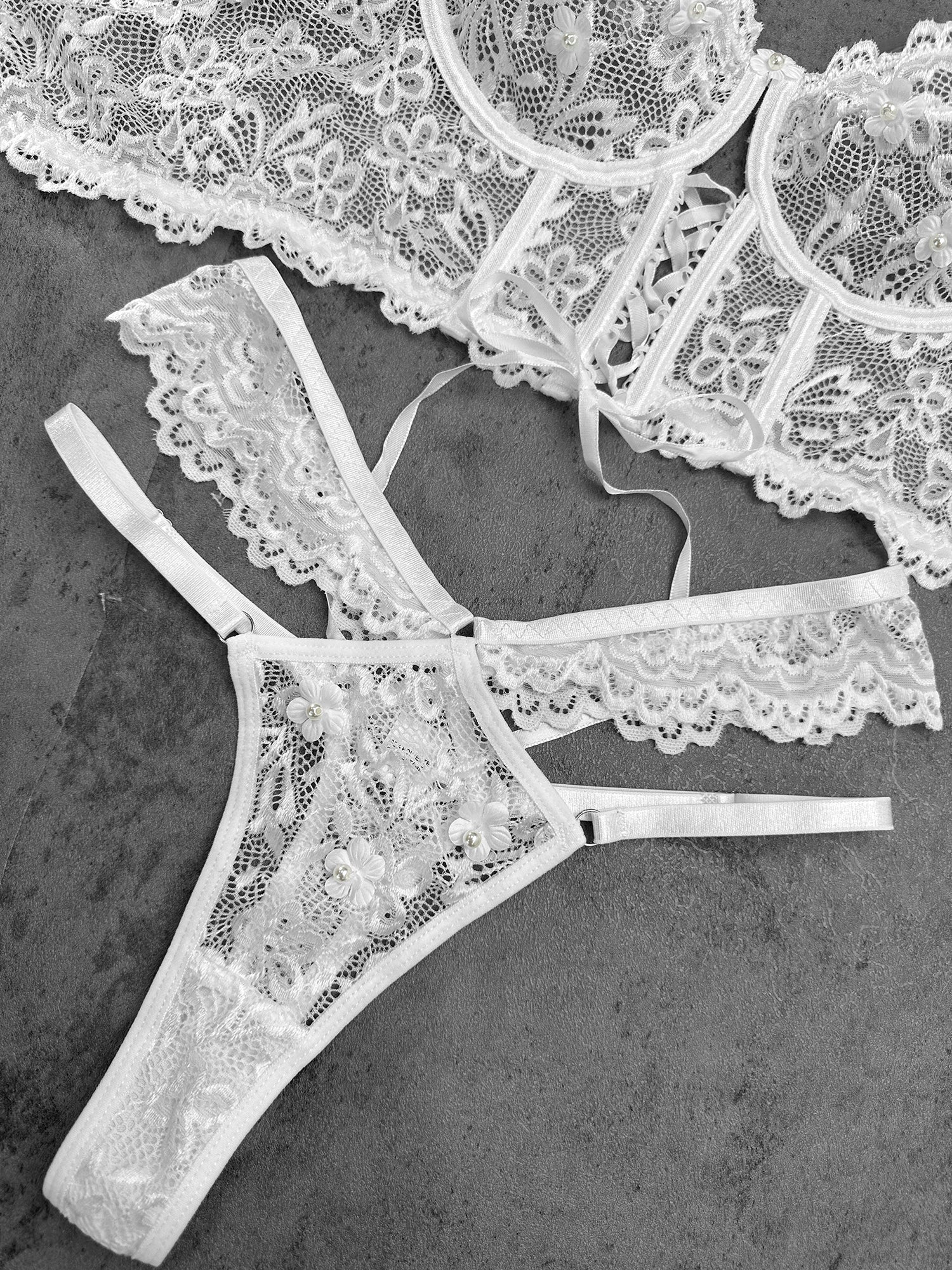 White Pearls Small Flower Lace Lingerie Set Hello.LA.Girl