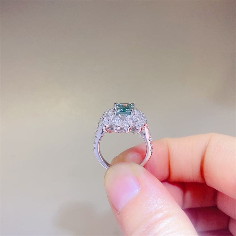 1 Carat Moissanite 925 Sterling Silver Ring.