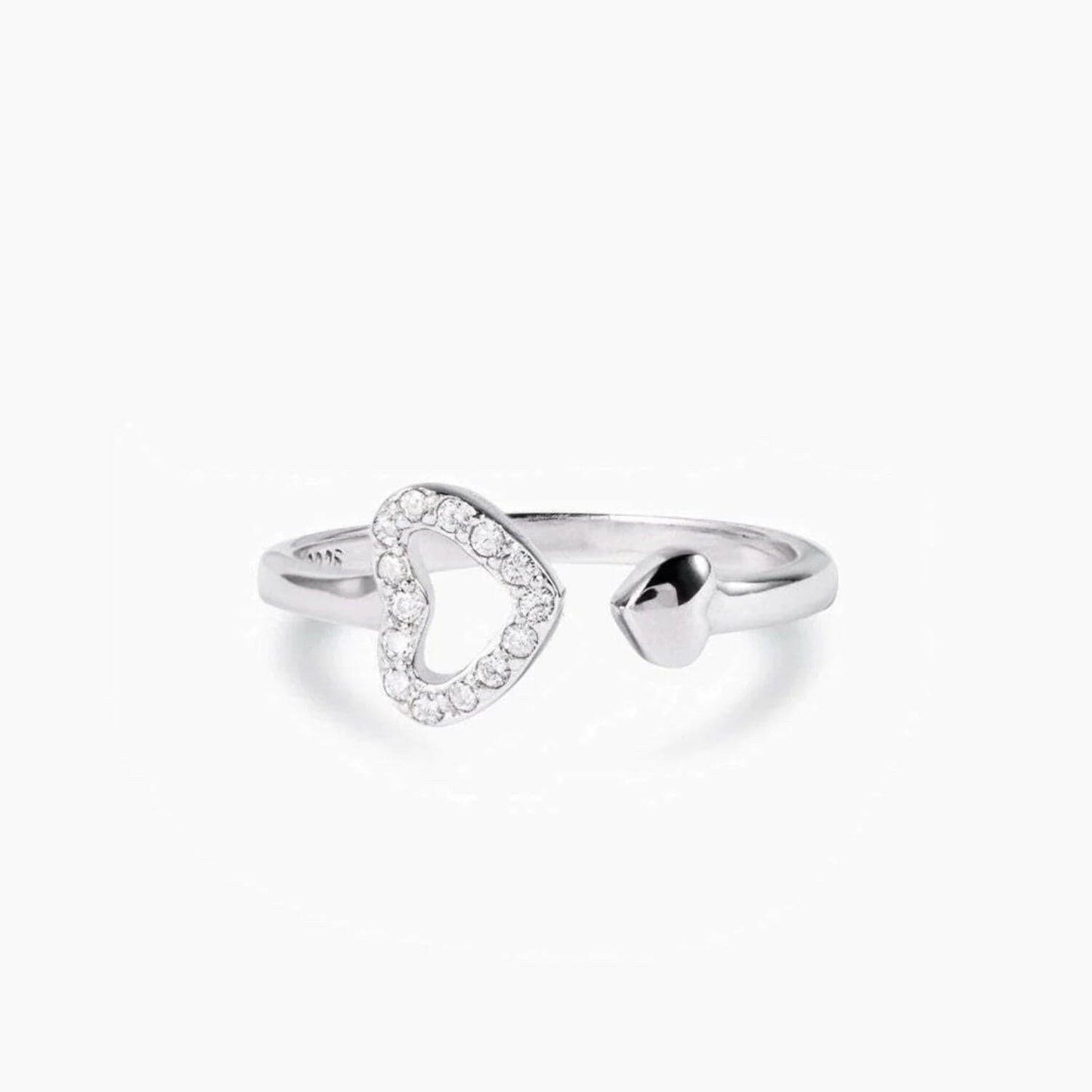 Zircon heart ring in silver, platinum-plated 925 sterling silver, adjustable size, elegant accessory.