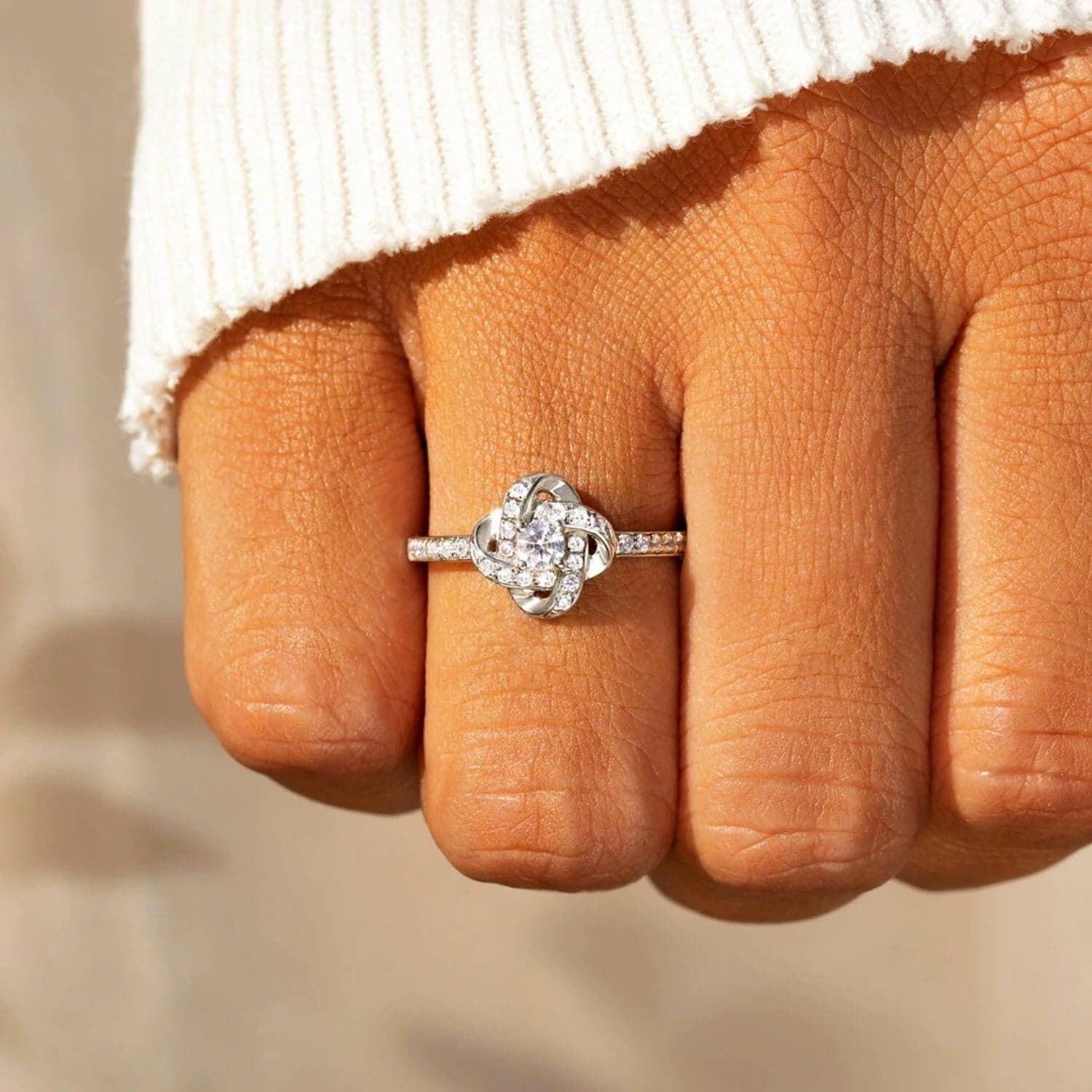 Zircon sterling silver ring with platinum-plated finish, featuring a dazzling zircon stone.