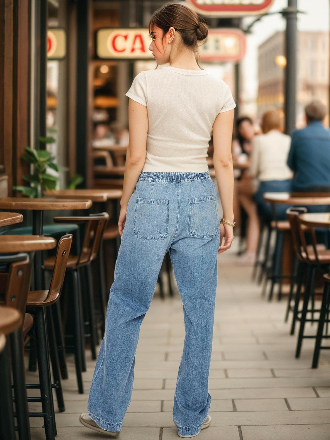 Drawstring Straight Jeans with Pockets.