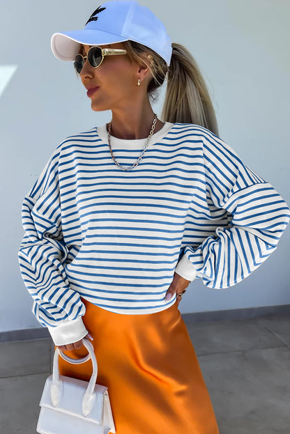 Chic blue striped oversized sweatshirt