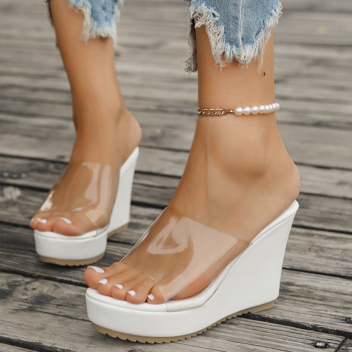 Open Toe Wedge Sandals.