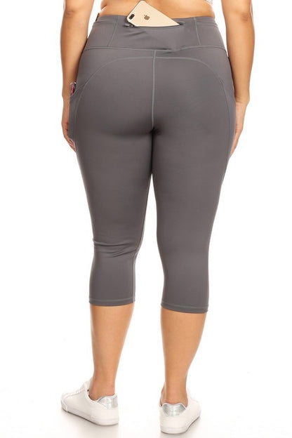 Elevate your workout with high waist pocket capri leggings