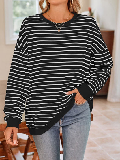 Cozy striped long sleeve crewneck sweatshirt