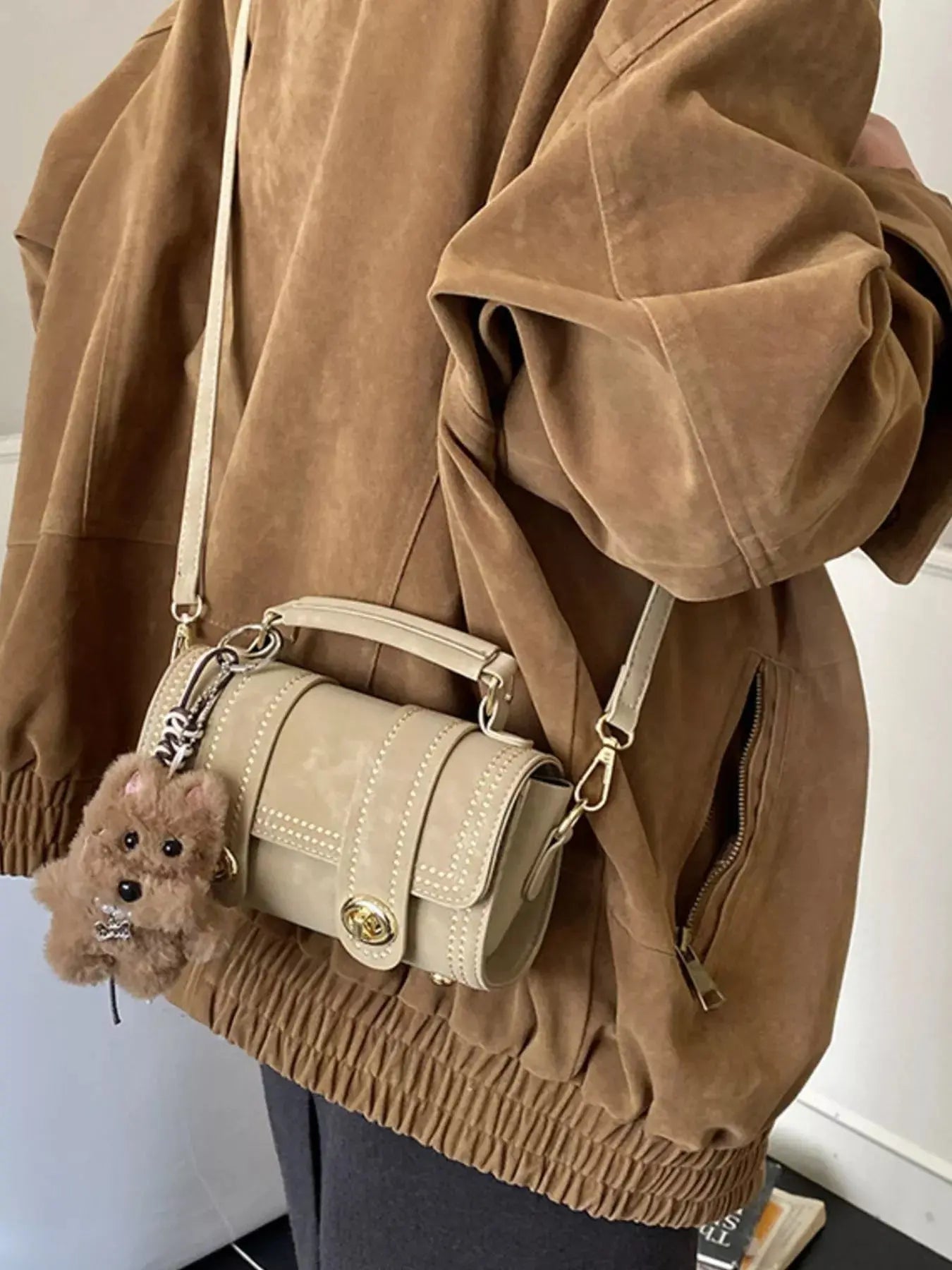 Barrel-Shaped Crossbody Bag Simply Love