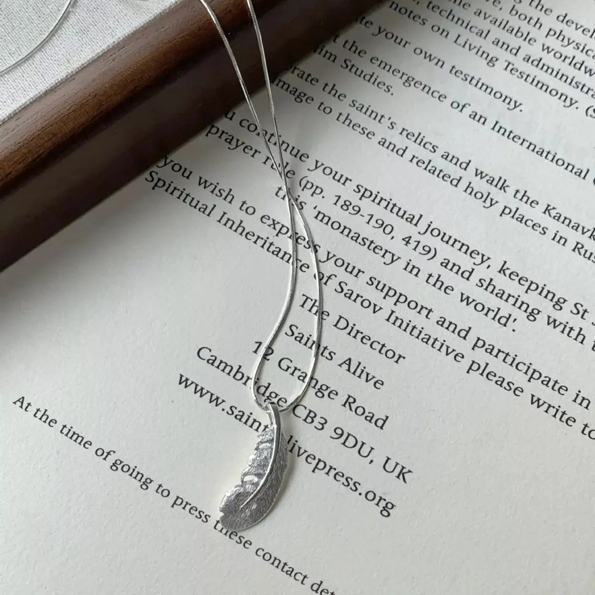 Feather Pendant Necklace Simply Love