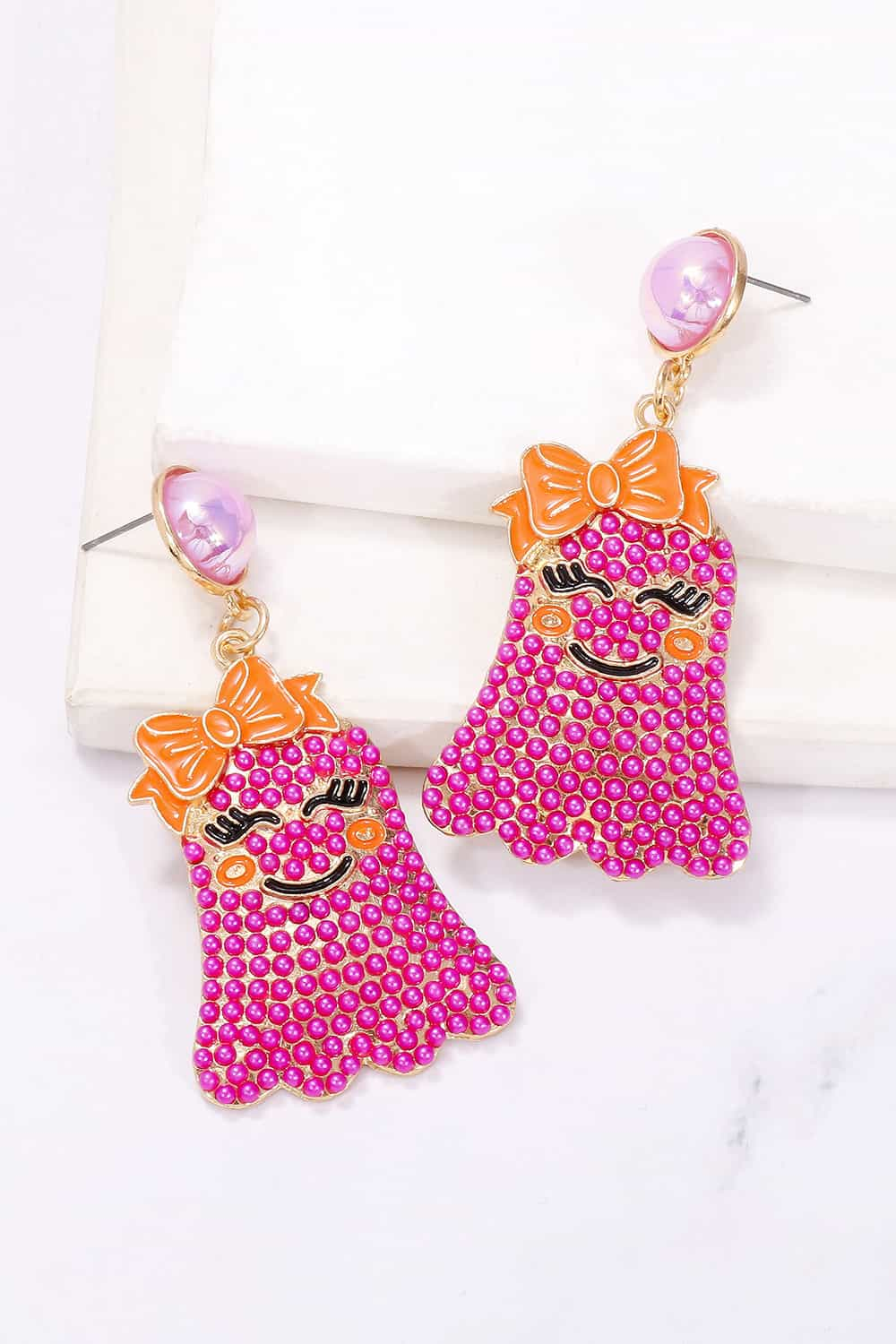 Charming ghost-shaped synthetic pearl earrings