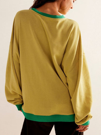 Contrast Trim Round Neck Long Sleeve Sweatshirt.