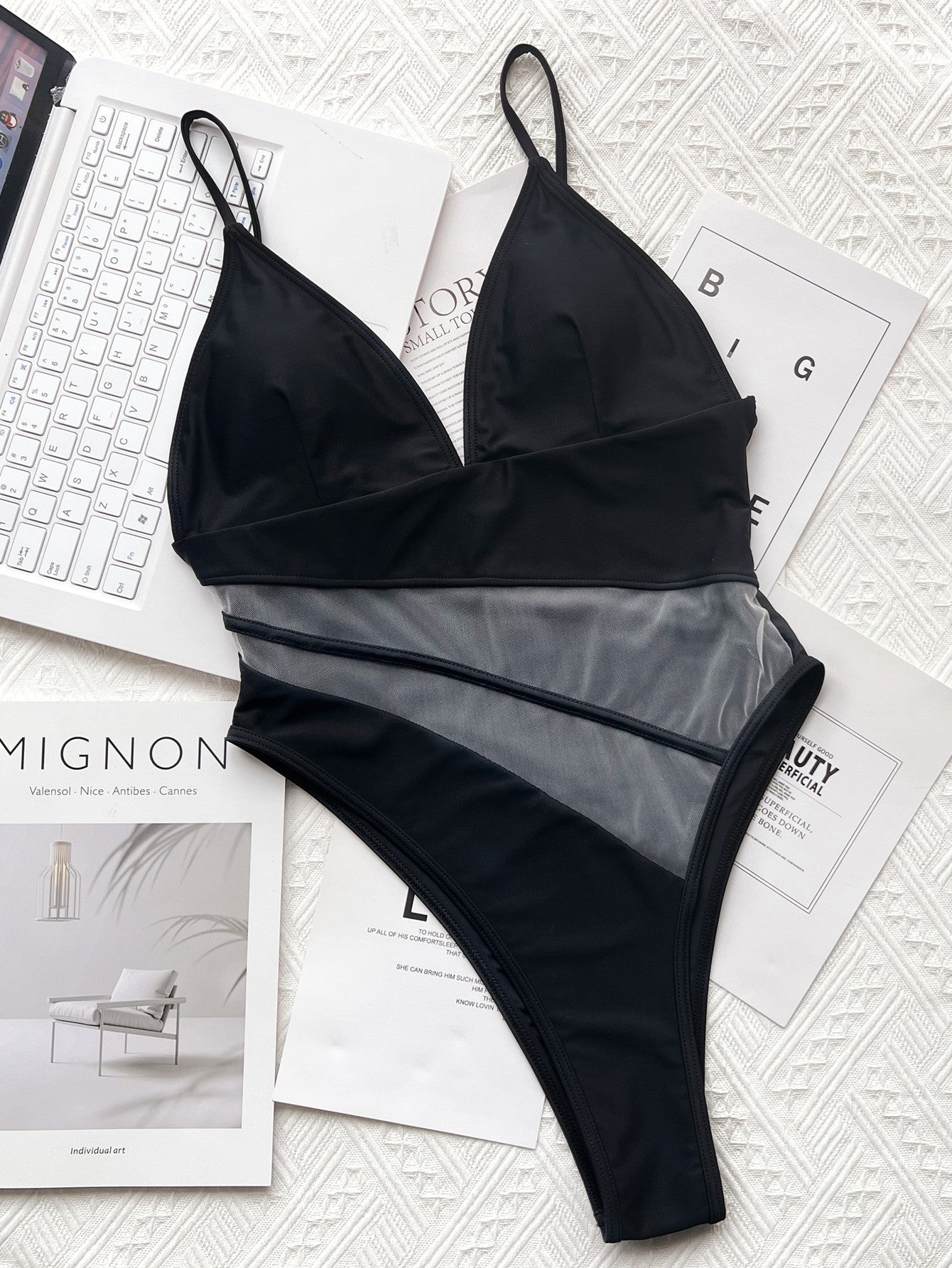 One Piece Swimsuit Women V neck One Piece Bikini Bella Mia