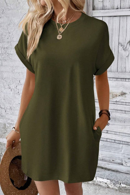 Casual pocketed round neck tee dress