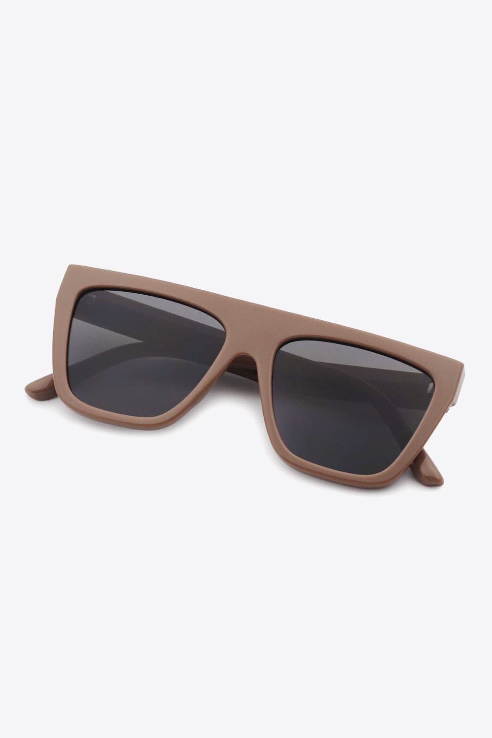 UV400 Polycarbonate Wayfarer Sunglasses.