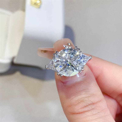 5 Carat Moissanite 925 Sterling Silver Ring.