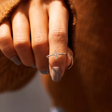 925 Sterling Silver Cross Ring.