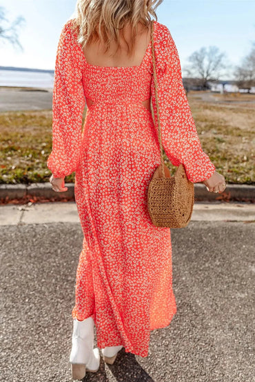 Chic printed V-neck midi dress with long sleeves