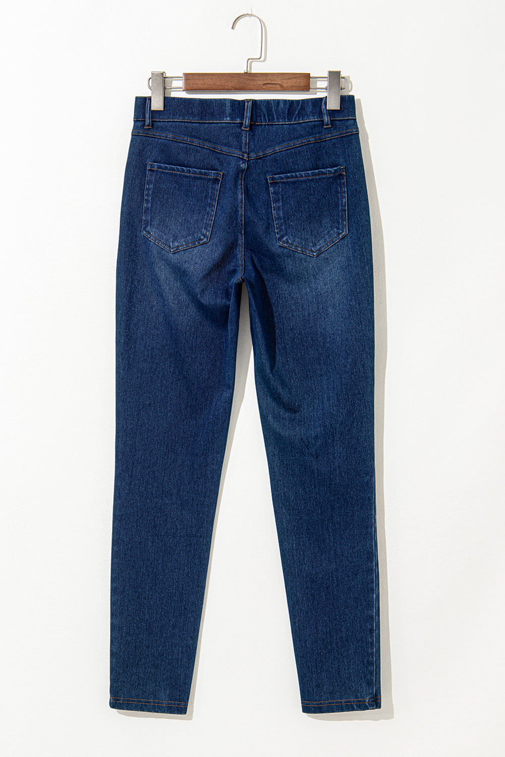 Versatile Ashleigh Blue straight leg jeans with multiple pockets and stretchy comfort