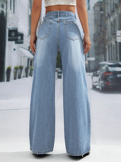 Wide Leg Jeans with Pockets.