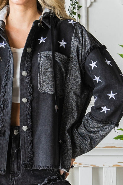 Veveret Star Embroidered Hooded Denim Jacket.