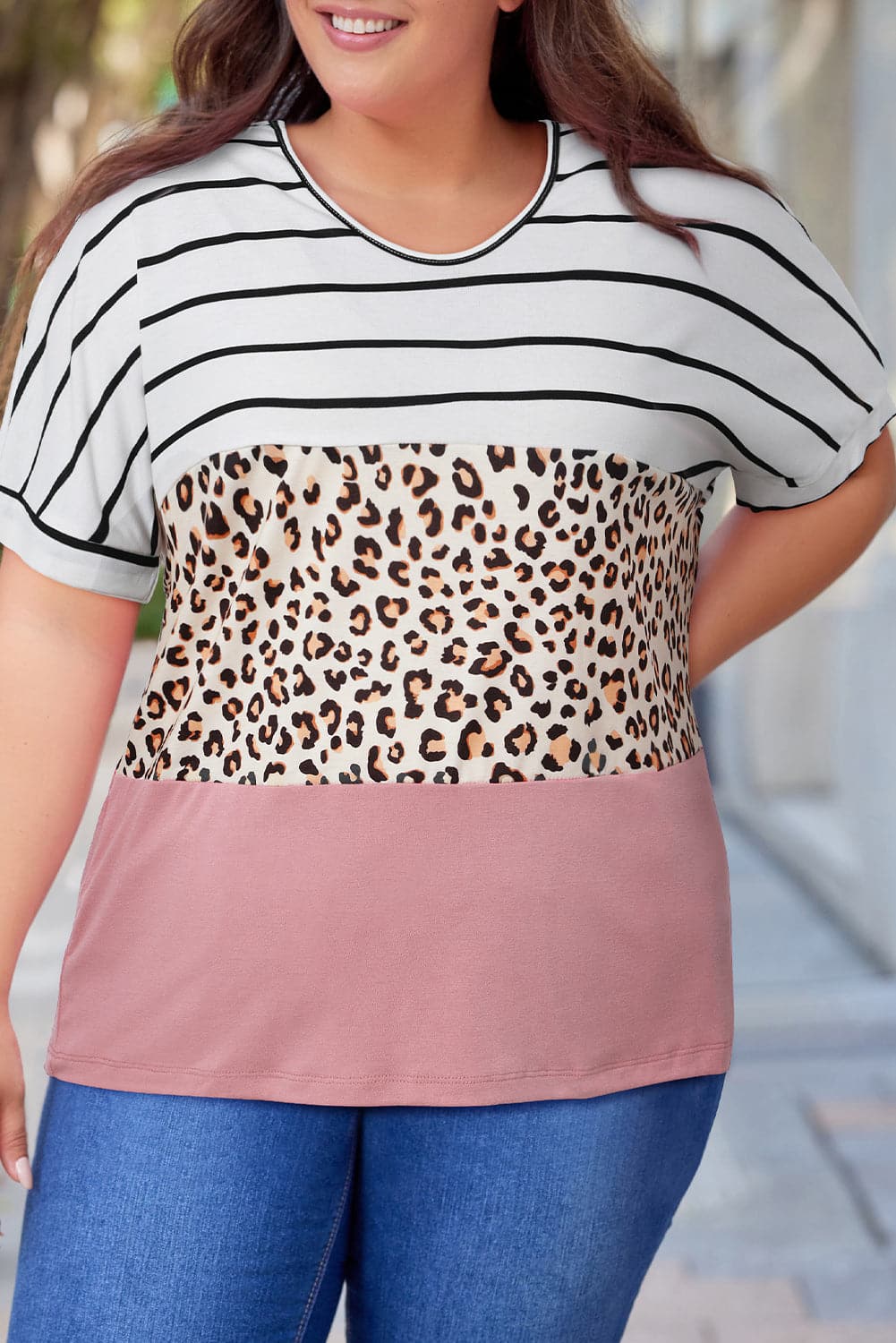 Plus Size Striped Leopard Round Neck Half Sleeve T-Shirt.