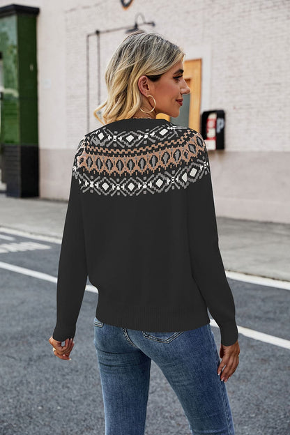 Round Neck Raglan Sleeve Sweater.