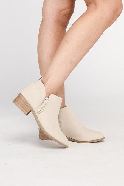 ZAYNE Ankle Booties.