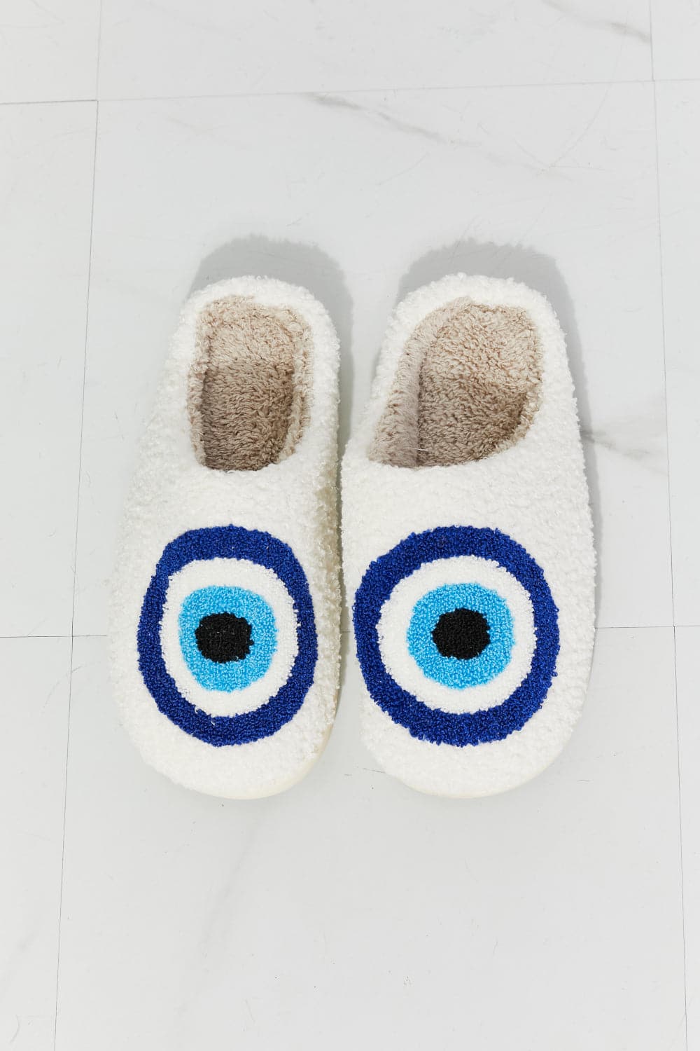 MMShoes Eye Plush Slipper.