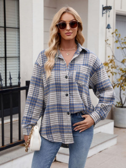 Pocketed Plaid Collared Neck Long Sleeve Shirt.