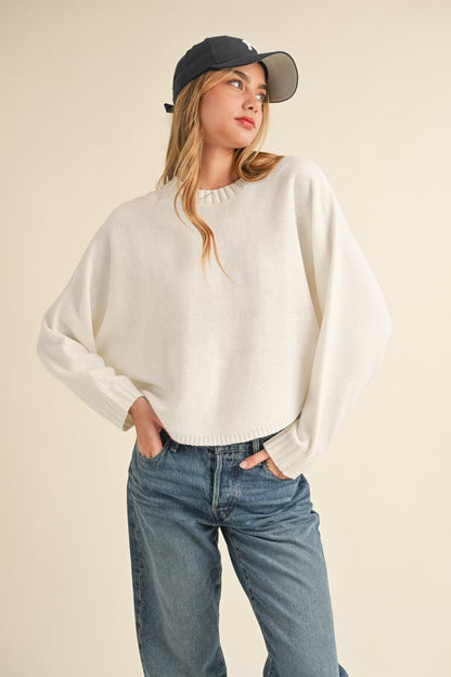 Chic cropped dolman sleeve sweater with round neck