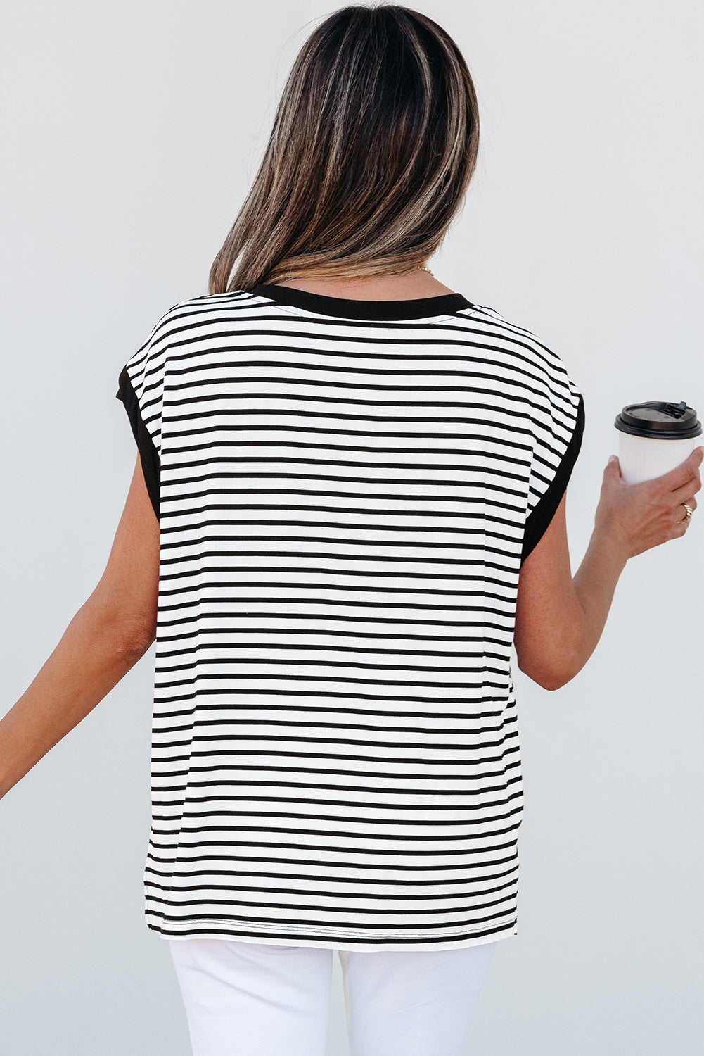 Black Stripe Chest Pocket Patch Round Neck Tank Top for Women