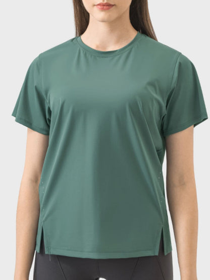 Slit Round Neck Short Sleeve Active T-Shirt.