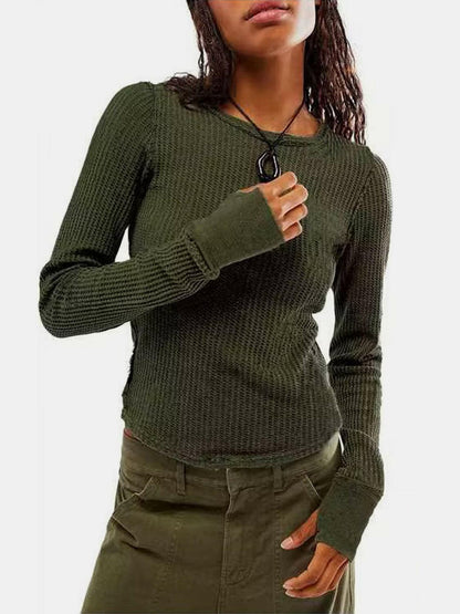 Exposed Seam Round Neck Long Sleeve T-Shirt.