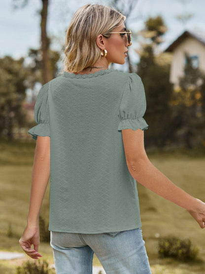 Lace Detail V-Neck Flounce Sleeve BlouseUpgrade Your Style with our Lace Detail V-Neck Blouse!
 
 
Chic Design: Elevate your look with the intricate lace detailing and flounce sleeves of this blouse.
 
VerLove Salve -Neck Flounce Sleeve BlouseShirts