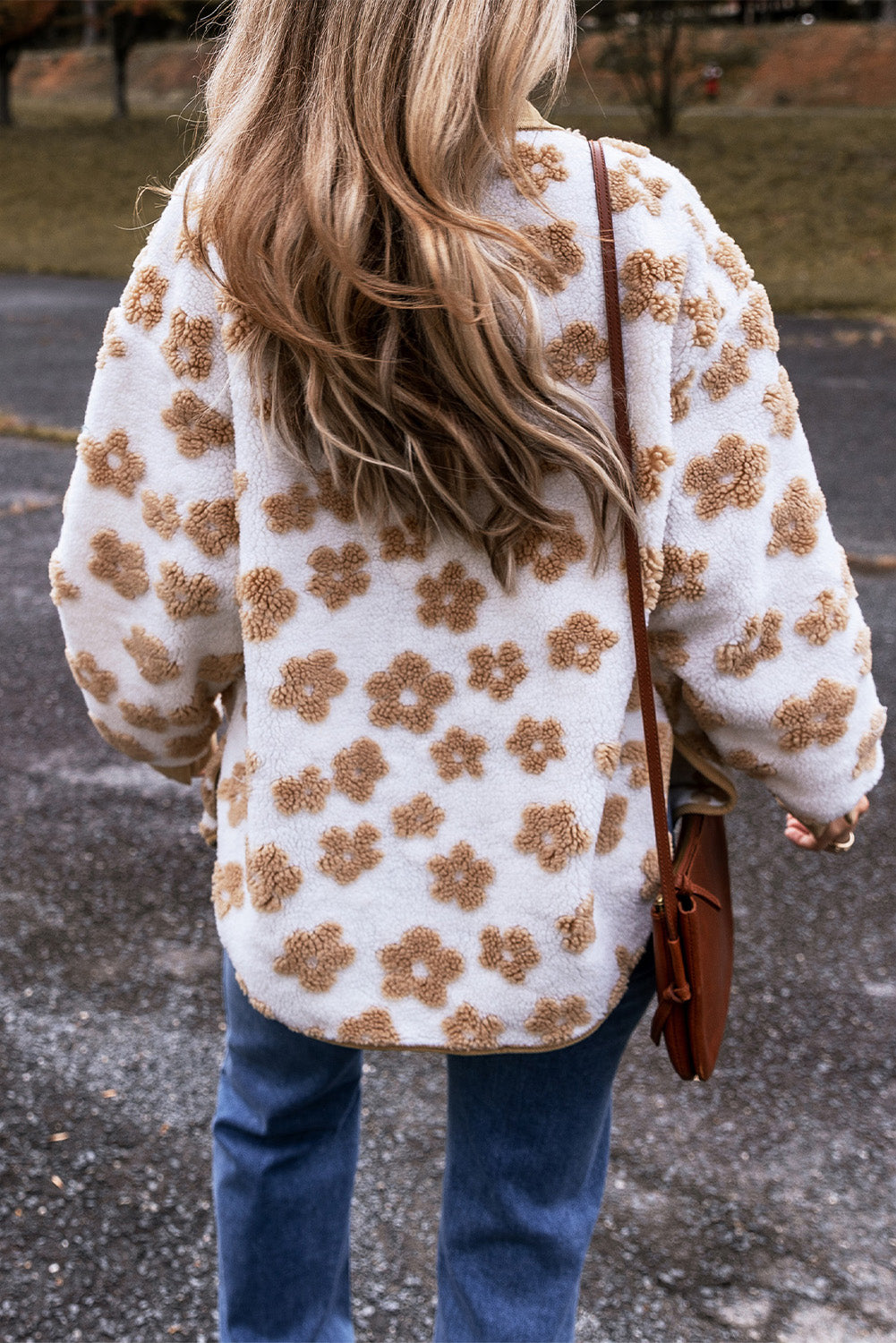 Charming beige flower fleece jacket