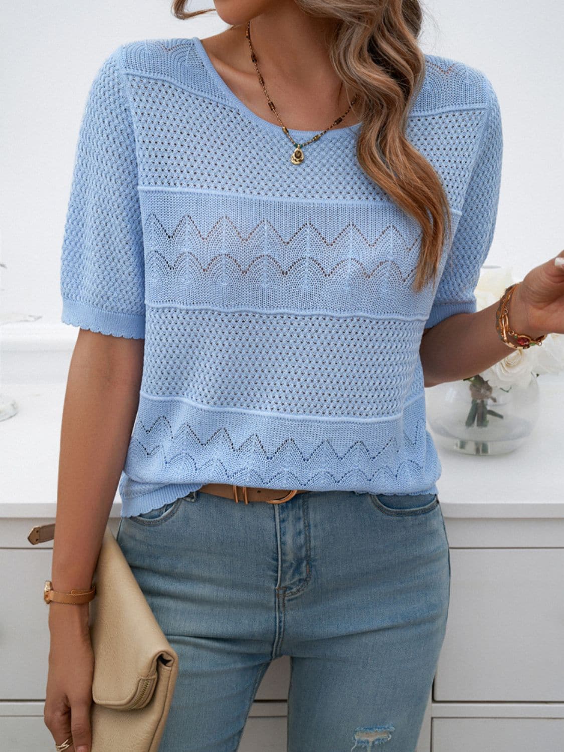 Round Neck Half Sleeve Knit Top.