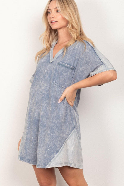 VERY J Short Sleeve V-Neck Tee DressElevate Your Wardrobe with the VERY J Short Sleeve V-Neck Tee Dress
 Discover the perfect blend of comfort and style with the VERY J Short Sleeve V-Neck Tee Dress. TLove Salve -Neck Tee Dressusa